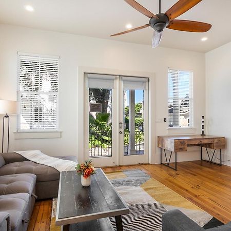 Amazing 3Br Cottage Off St Charles With Pool ニューオーリンズ エクステリア 写真