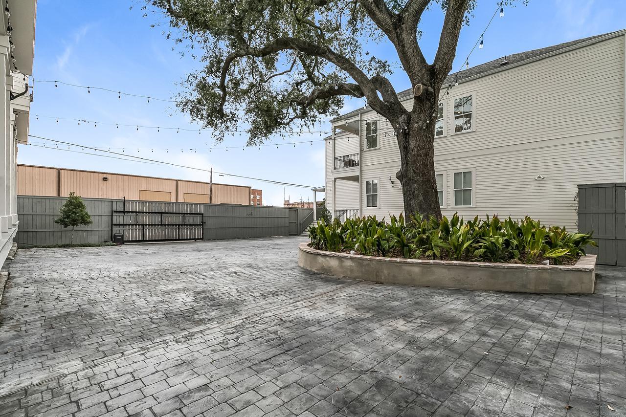 Amazing 3Br Cottage Off St Charles With Pool ニューオーリンズ エクステリア 写真